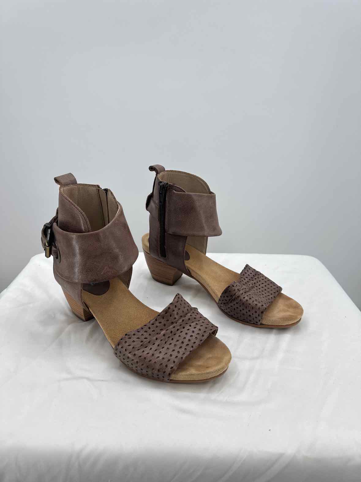 Dkode Brown Women Size 8.5 Womens Sandal