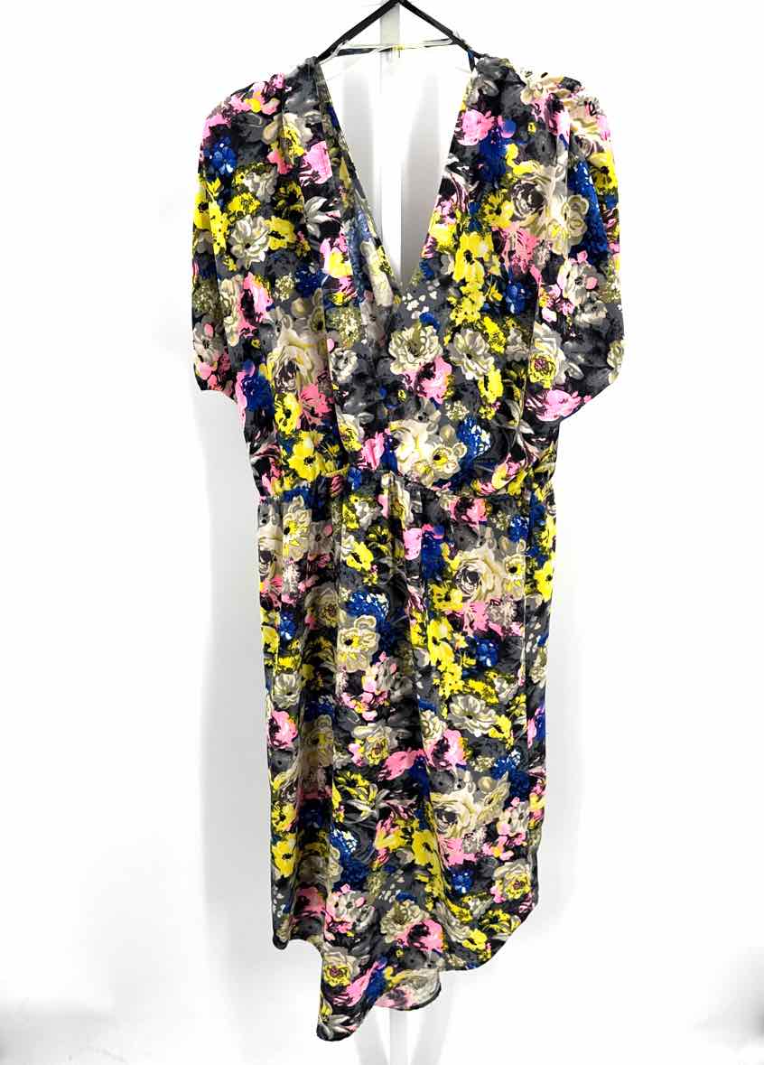 City Chic Gray Women Size 2X Womens Dress
