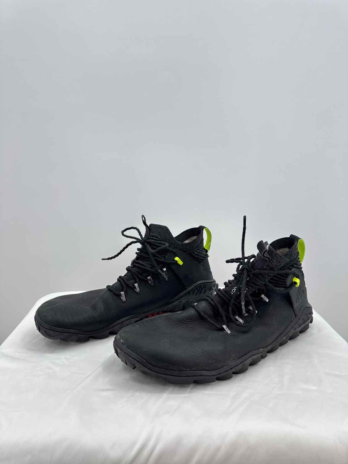 Vivo Black Mens Size 11 Mens Shoes
