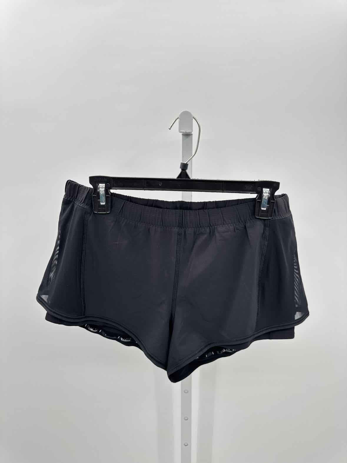Lululemon Black Women Size Large Jrs Sports Shorts