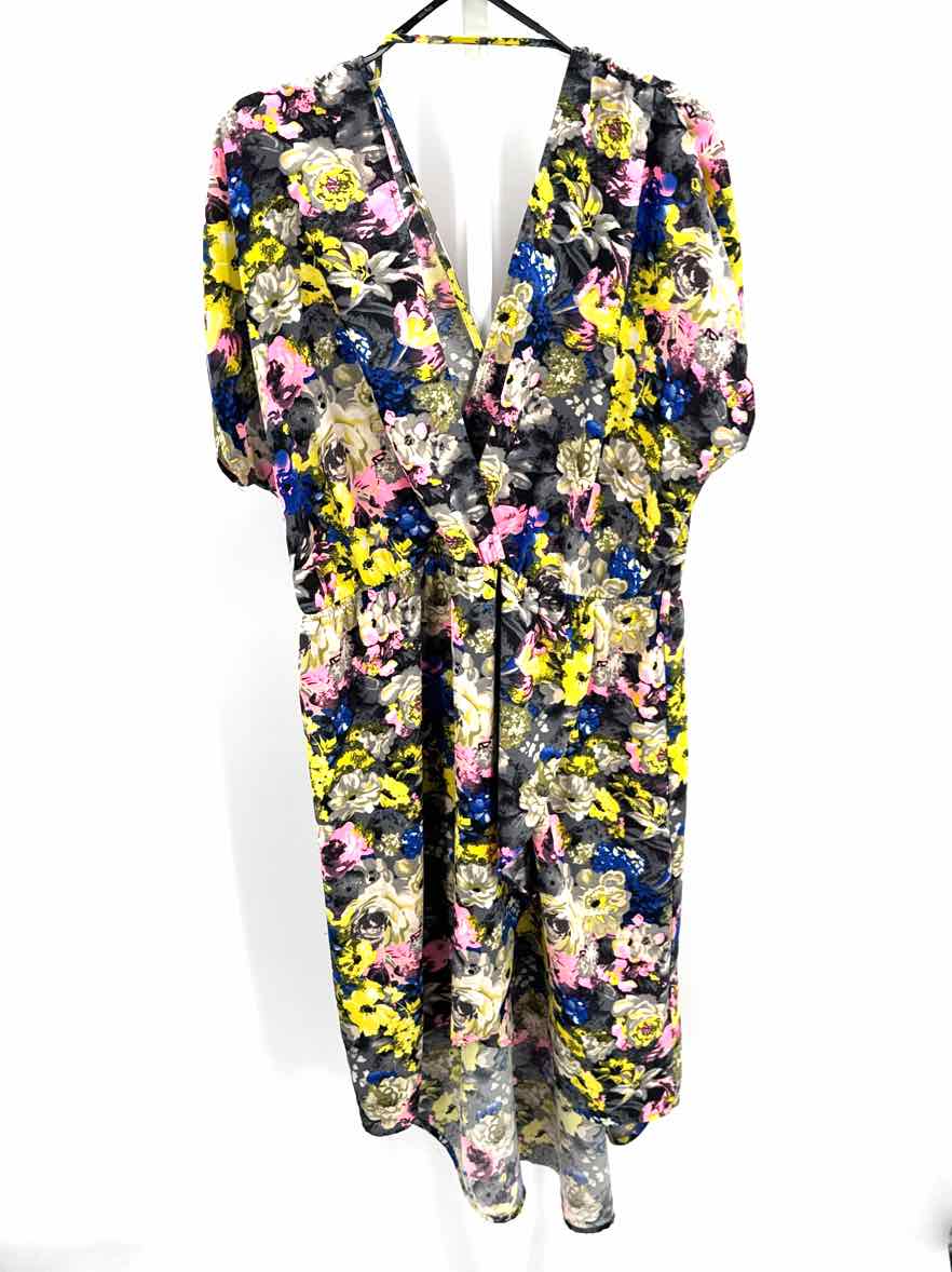 City Chic Gray Women Size 2X Womens Dress