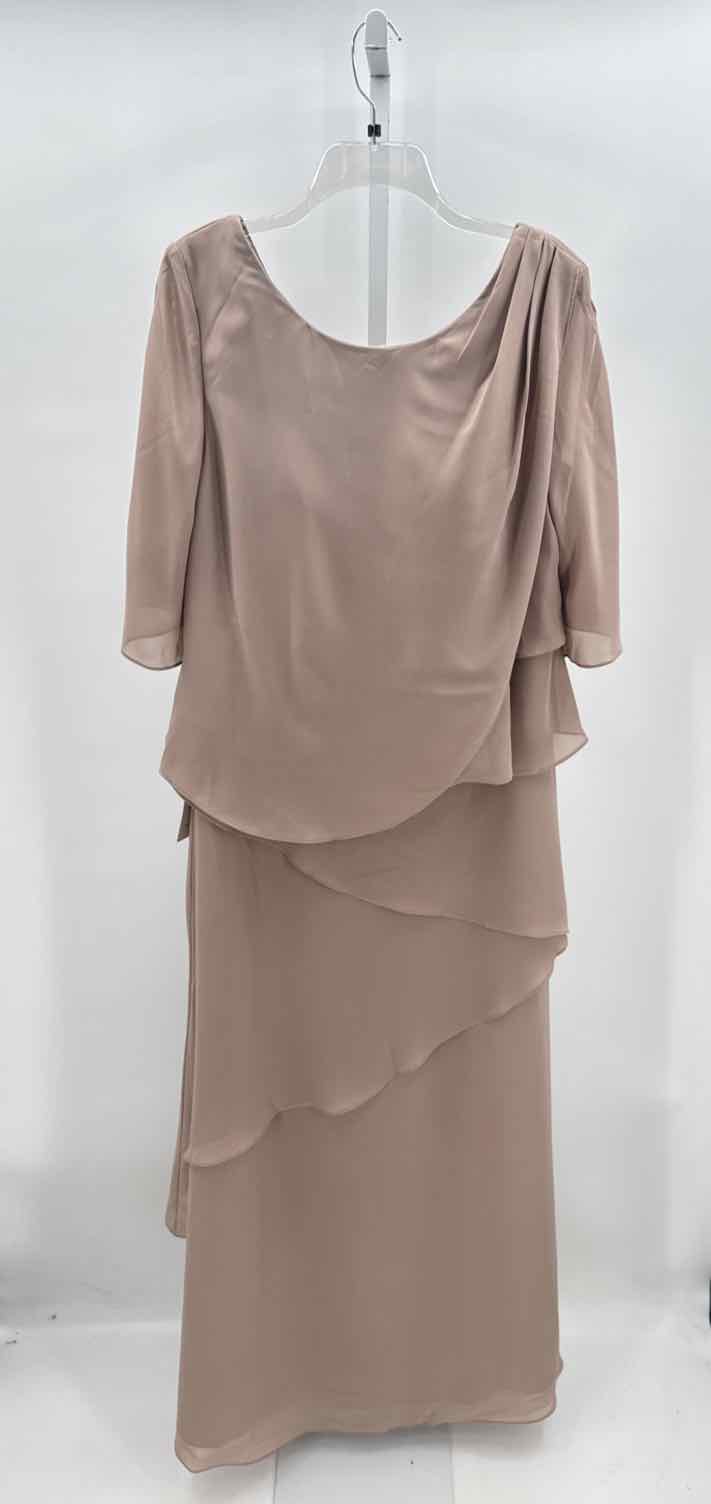 Fashion Taupe Women Size 1X Womens Dress Fashion Taupe Women Size 1X Womens Dress
