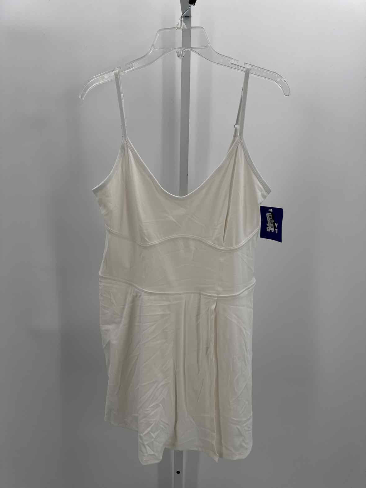 Joy lab White Women Size Xlarge Jrs Sports Dress