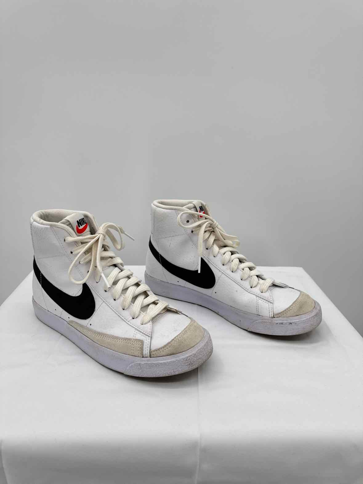 Nike White Child Size 7 Boys Shoes