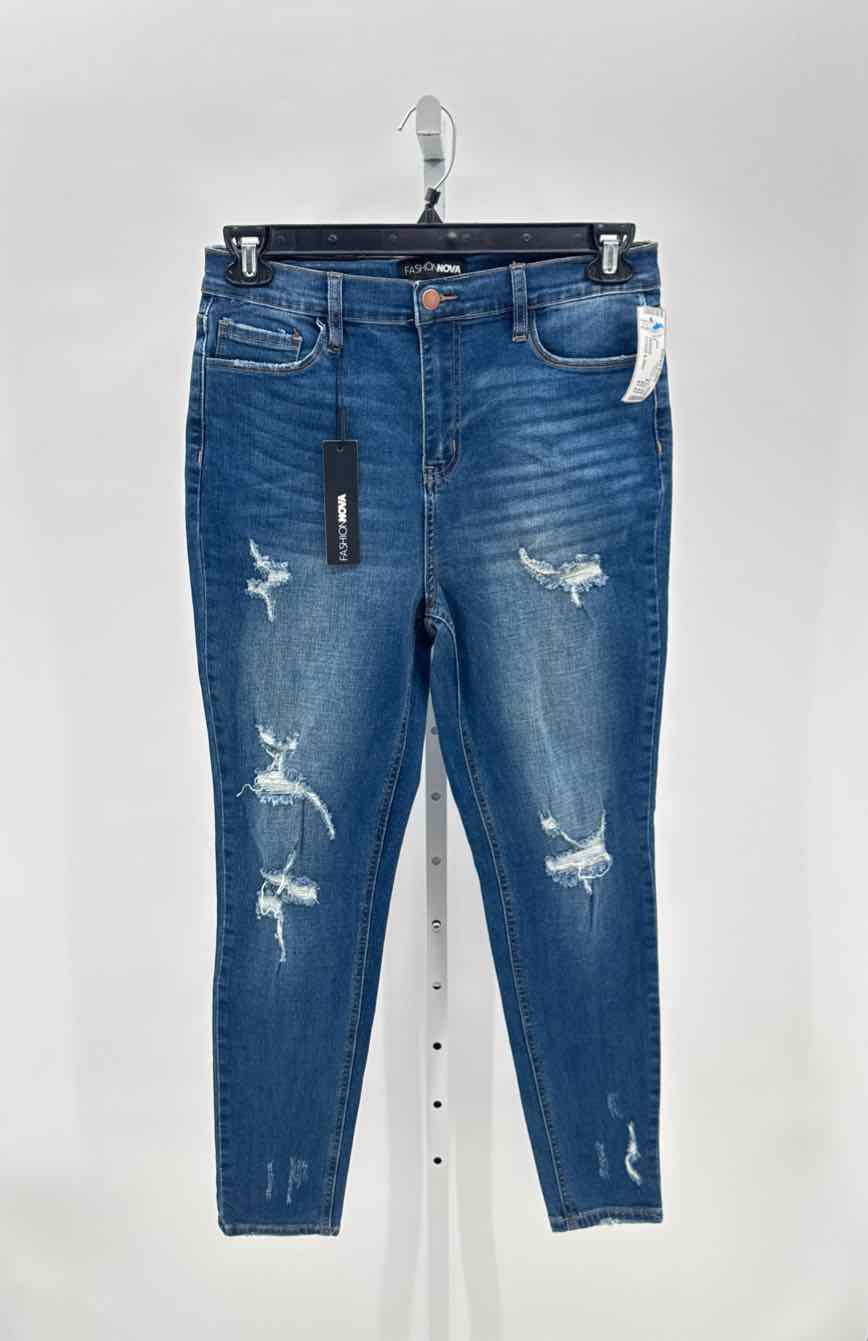 Fashion Nova Demin Women Size 11 Jrs Jeans