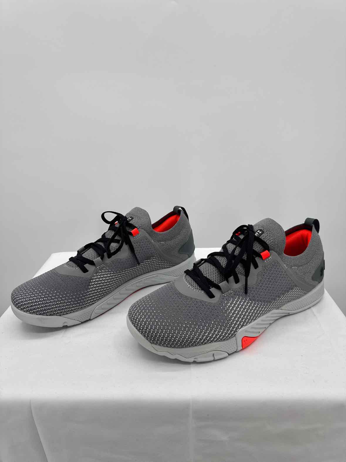Under Armour Gray Mens Size 10.5 Mens Sneakers