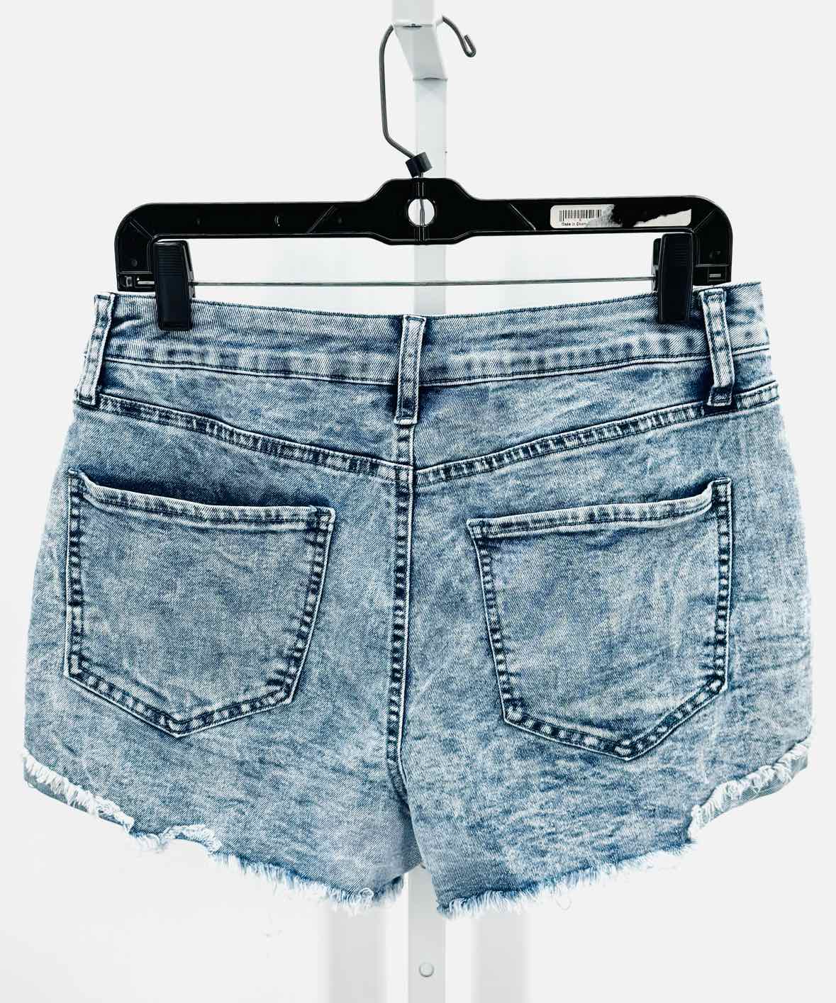 So Denim Women Size 13 Jrs Shorts