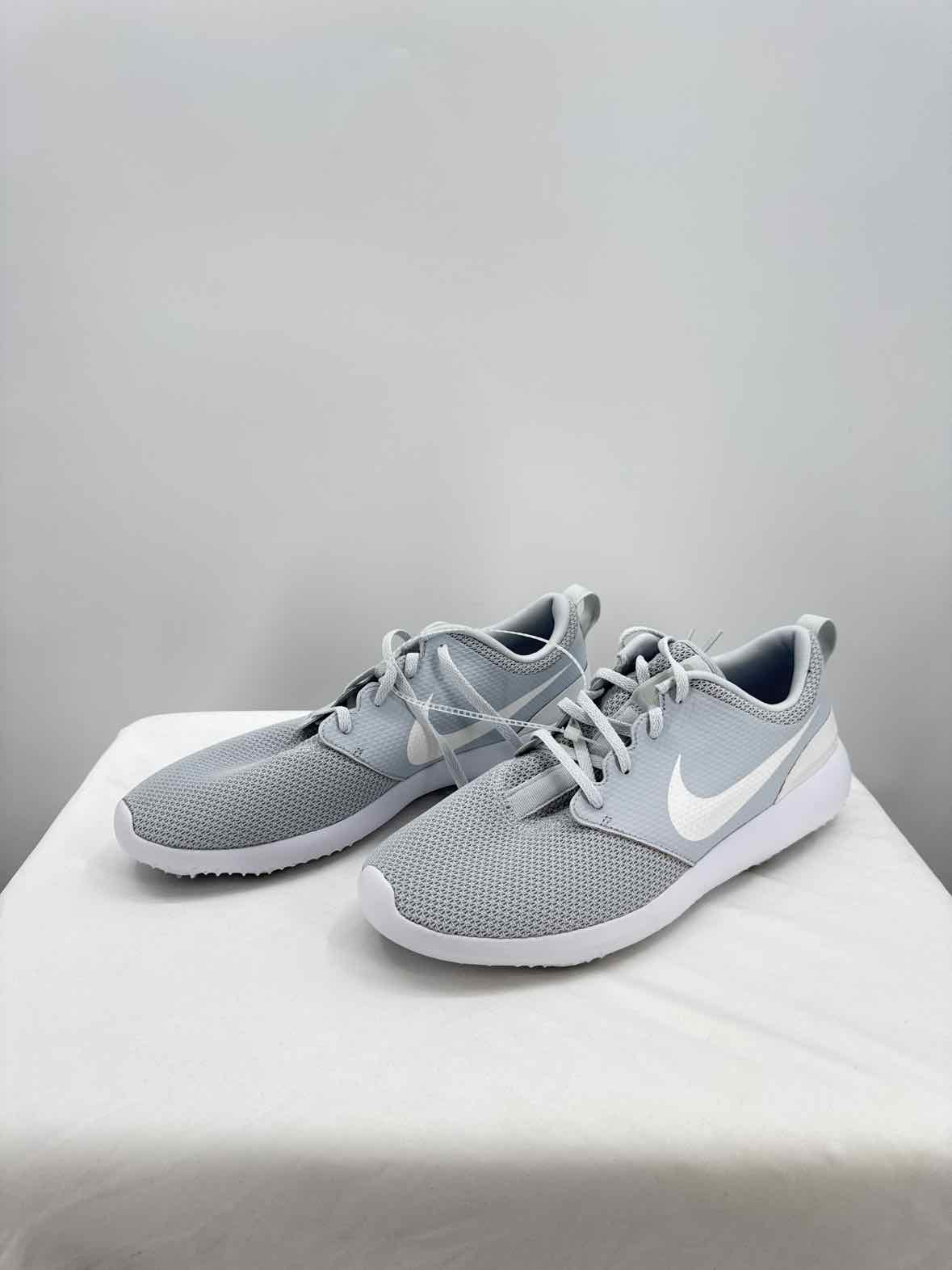 Nike Gray Mens Size 10.5 Mens Sneakers