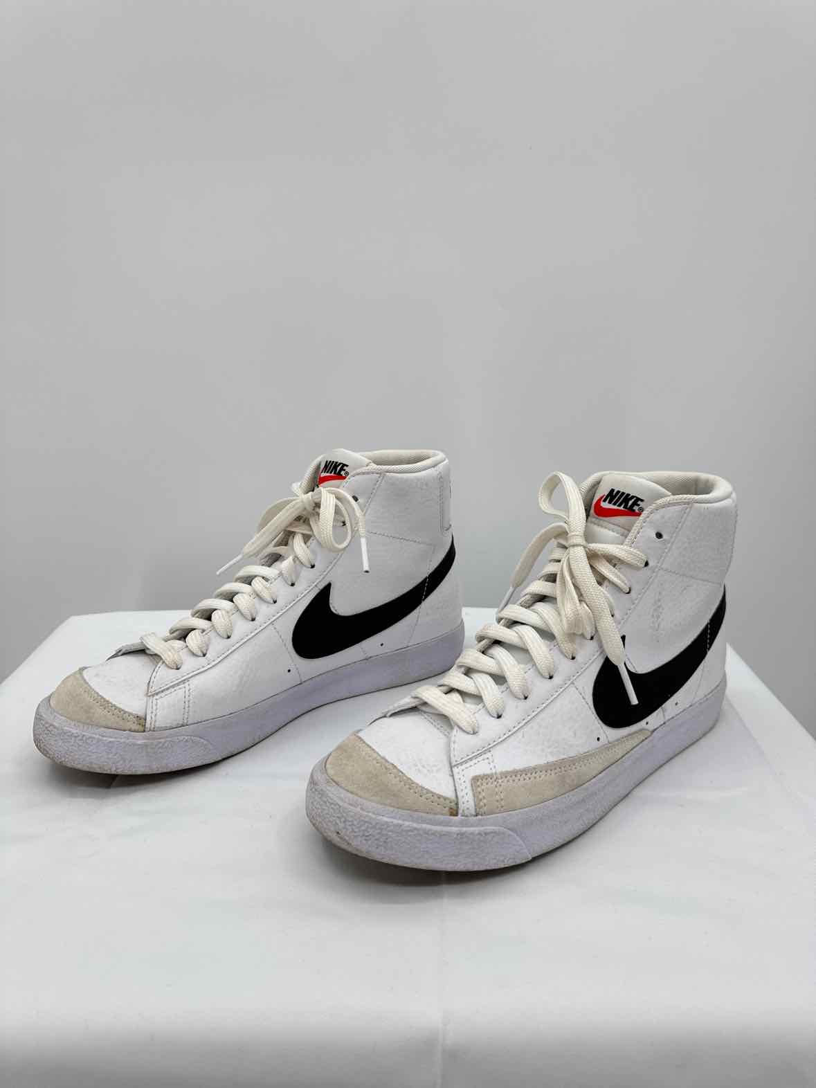 Nike White Child Size 7 Boys Shoes