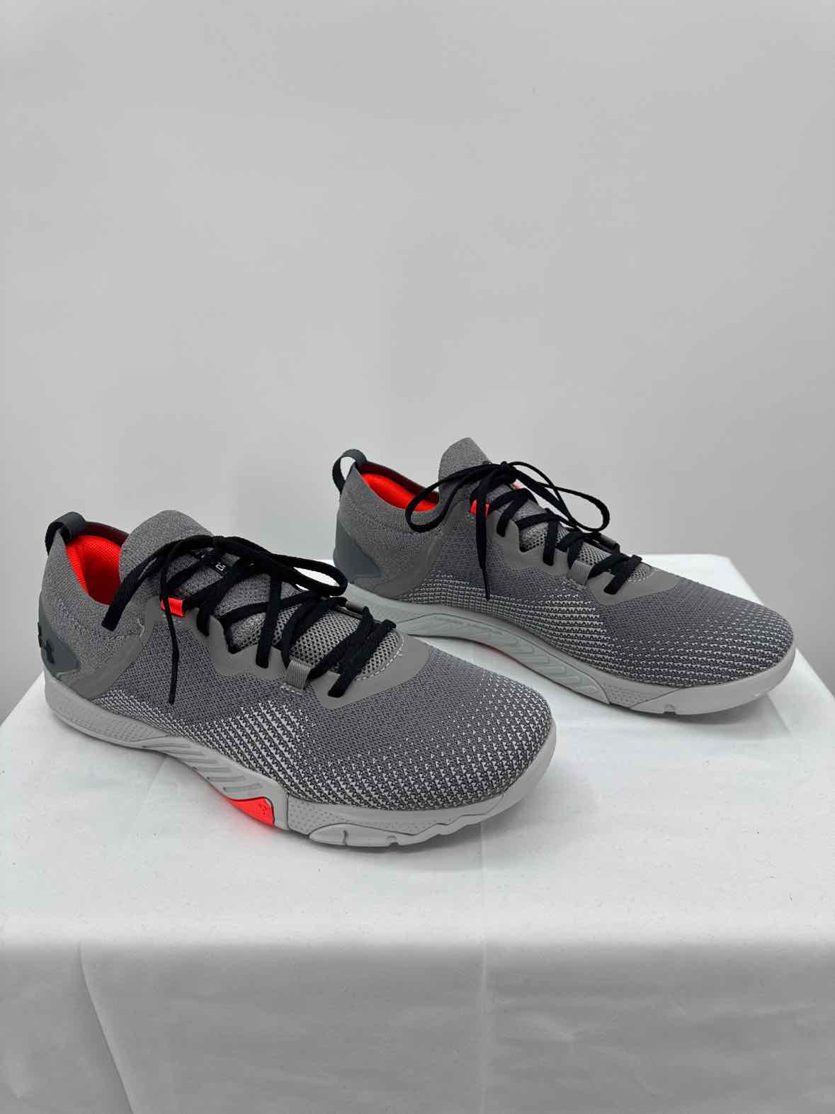 Under Armour Gray Mens Size 10.5 Mens Sneakers